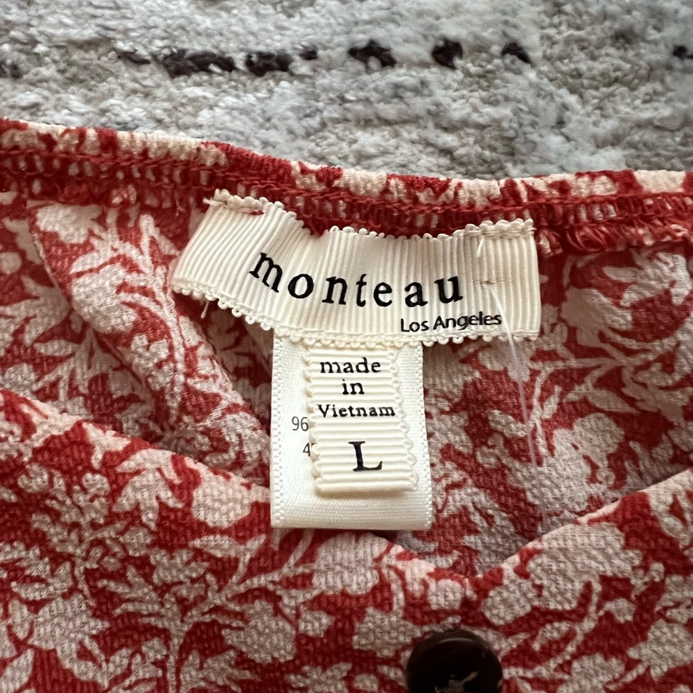 Monteau Top - Picture 7 of 7